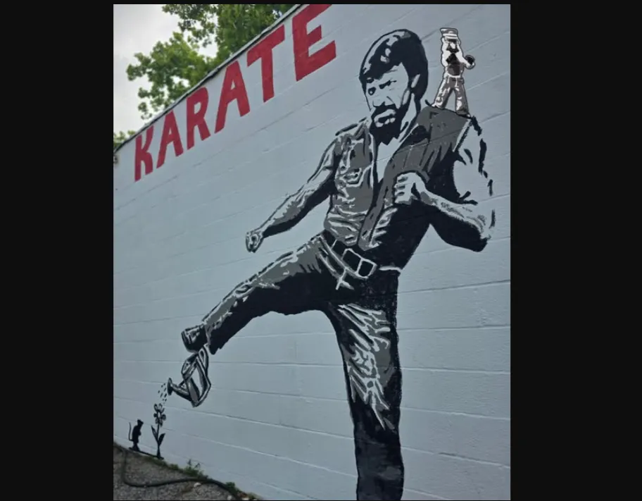New Community Mural !!