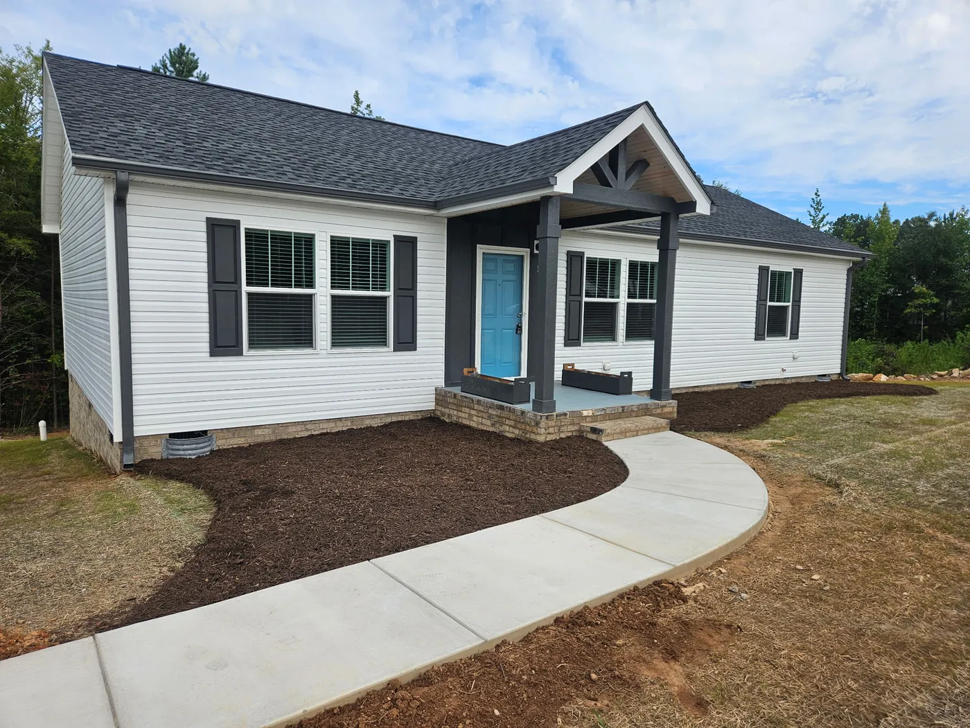 Dayton with fresh mulch & sidewalk