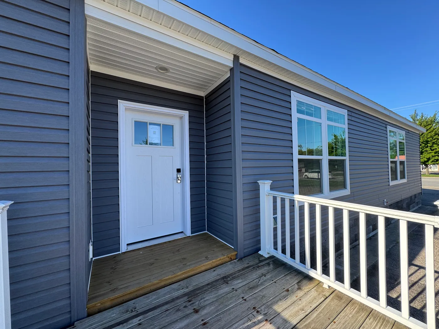 Recessed Entry