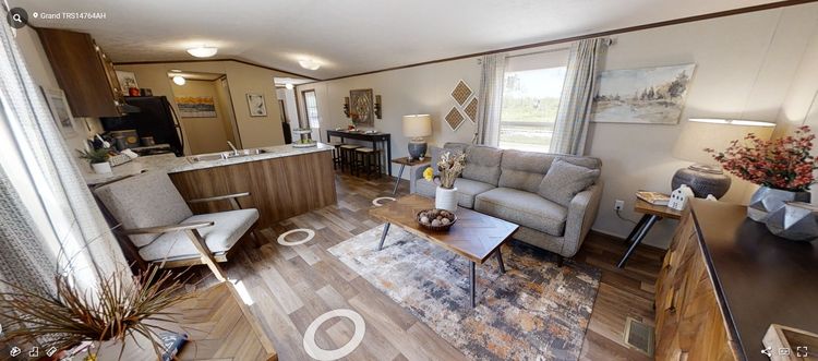 Grand - 4 BED - Great Value!!