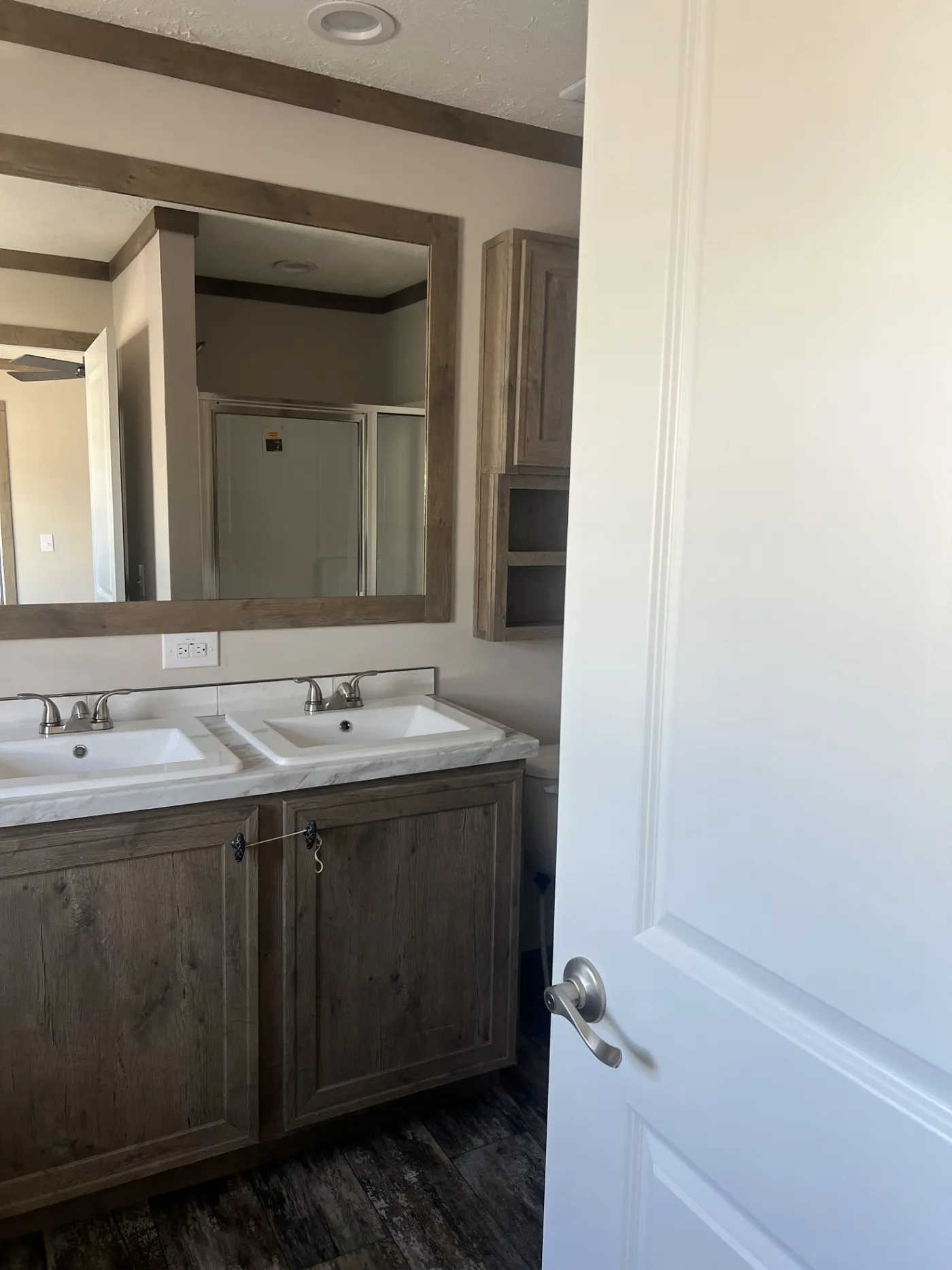 Double Porcelain Sinks with Built Ins Over the Commode!