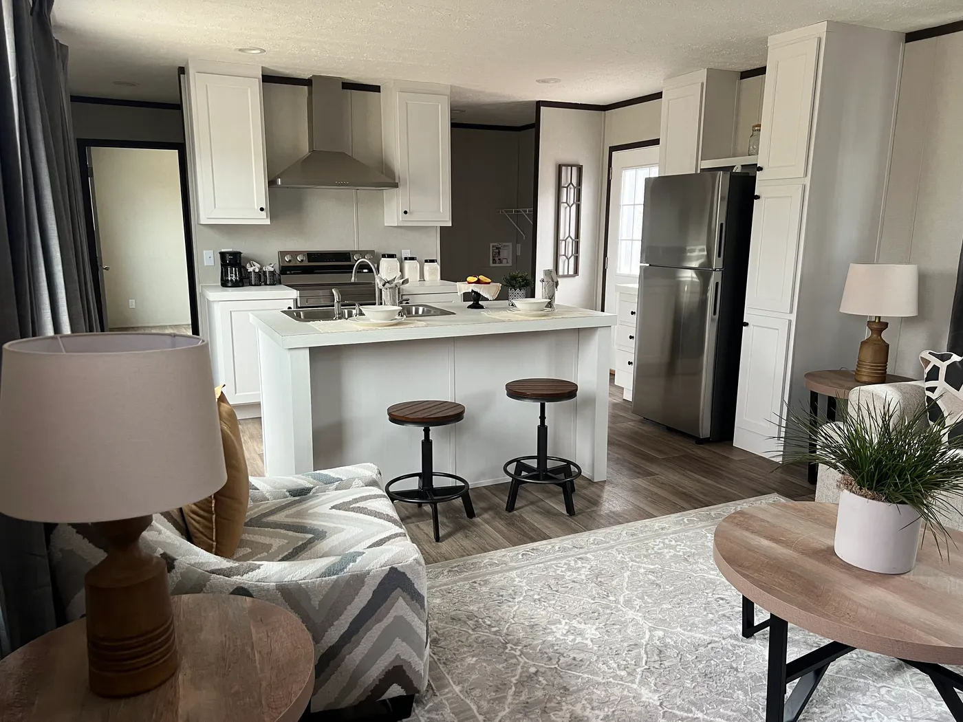 Clayton Homes Manufacture Single wide 2bedrooms 2baths  Kitchen island 