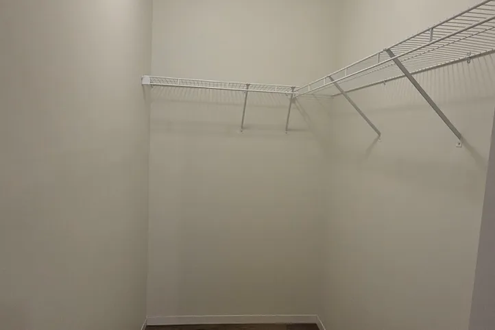 walk-in closet