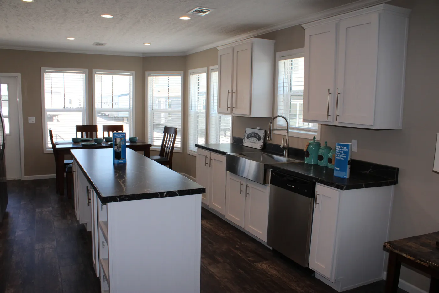 THE MAVERICK home image