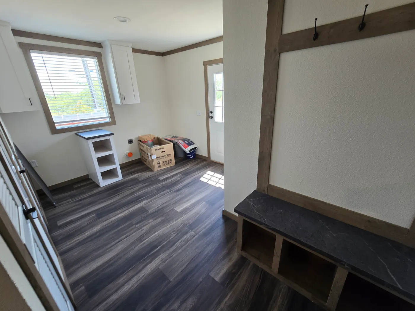 Mudroom/ Utility room