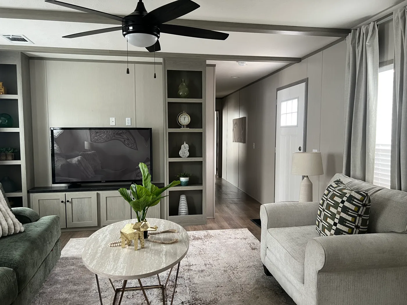 Manufacture Clayton Home Single wide 3bedrooms 2baths Living room entertainment center 