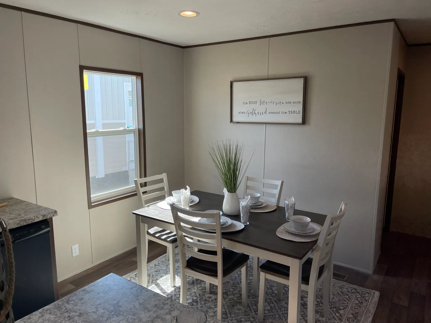 Spacious Dining Area