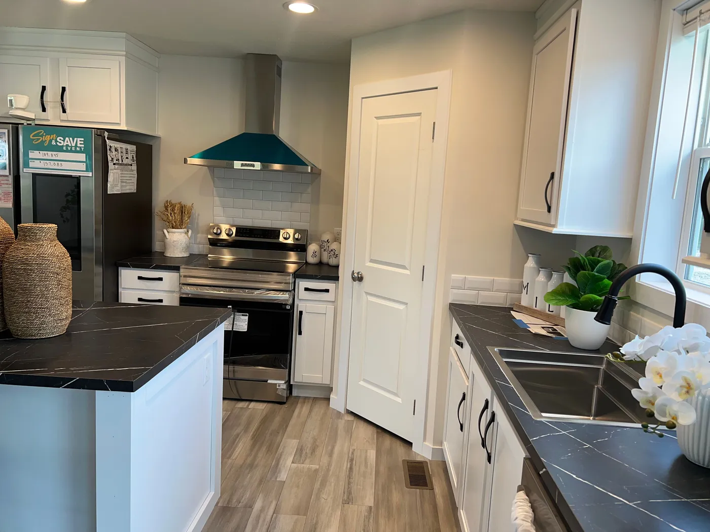 Kitchen with Pantry 