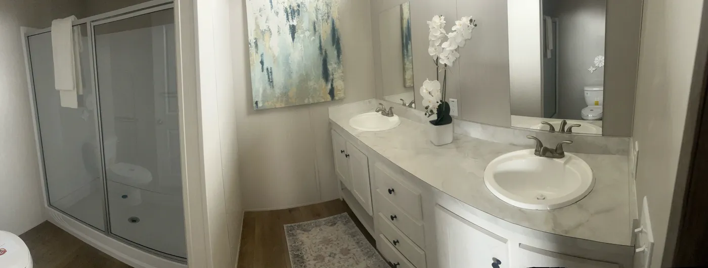 Manufactured  bedroom home in Texas.