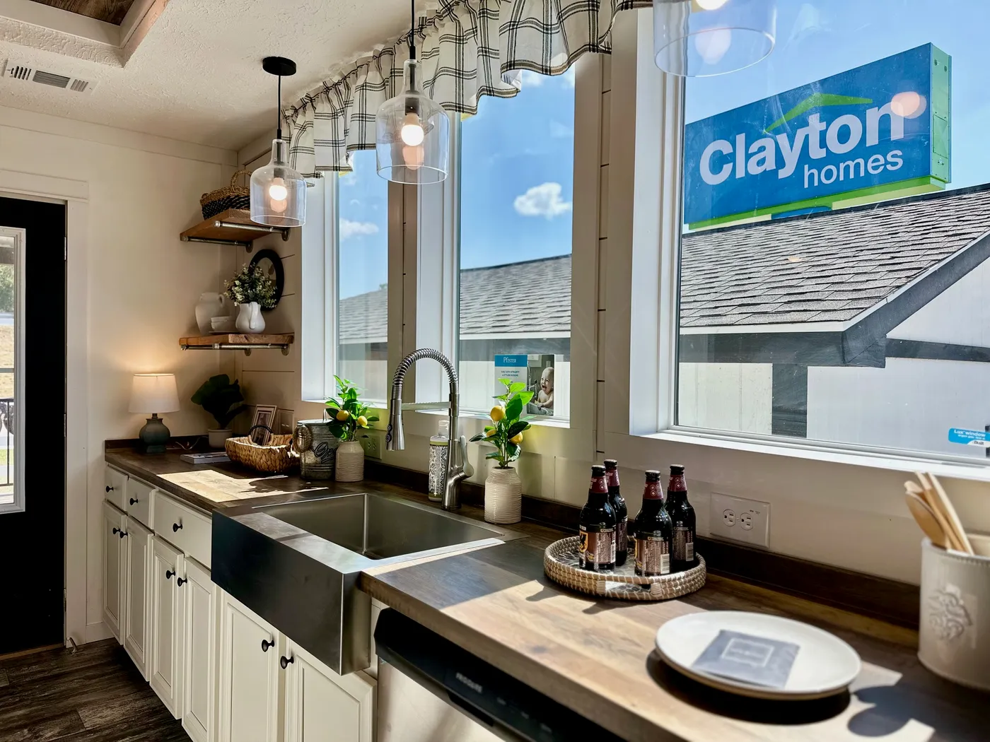 THE LULAMAE!! $185900 home image