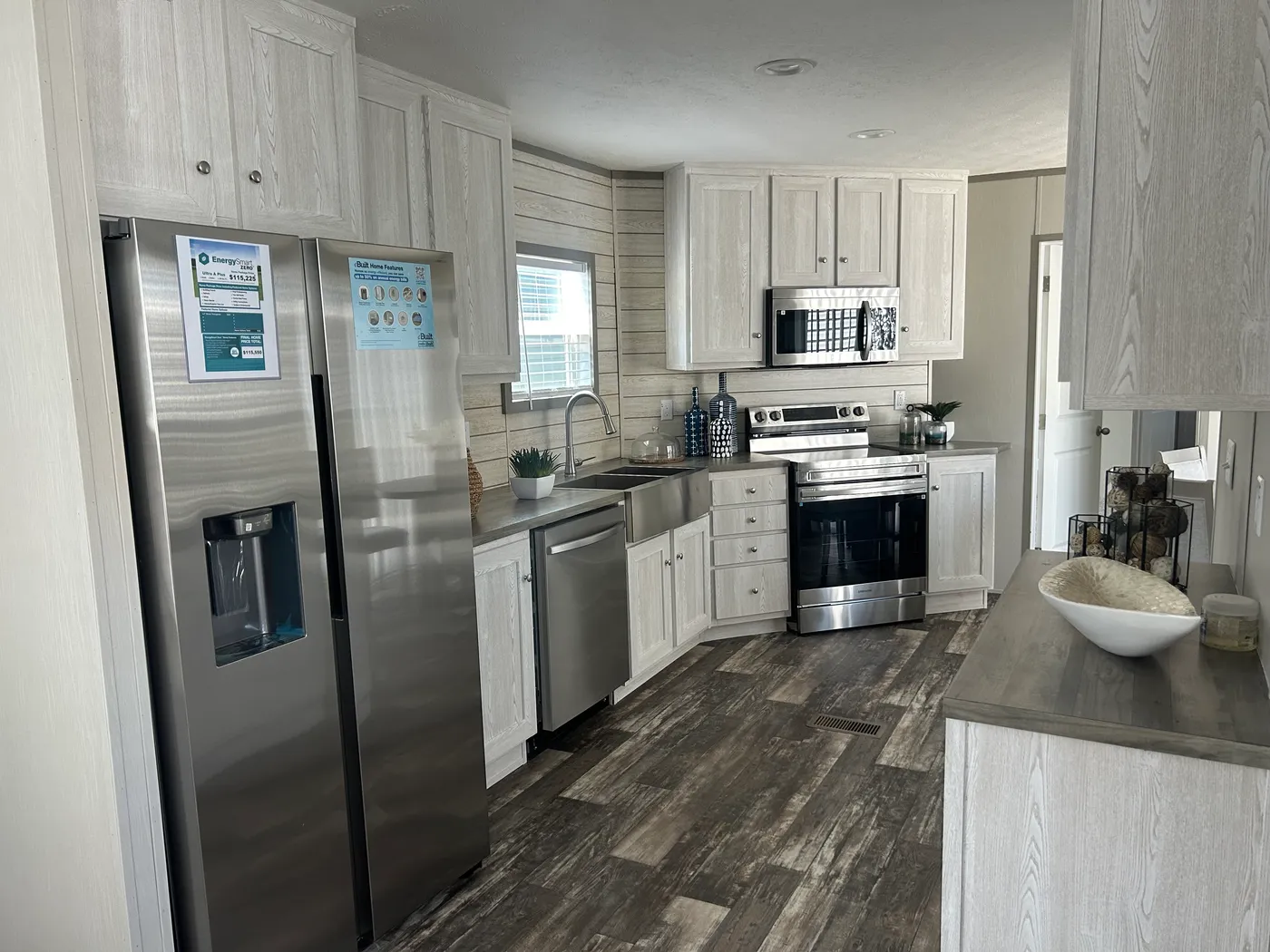 The Anniversary Plus home image