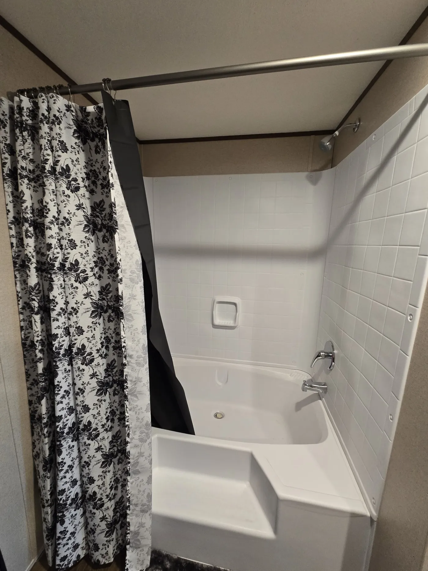 Primary Tub