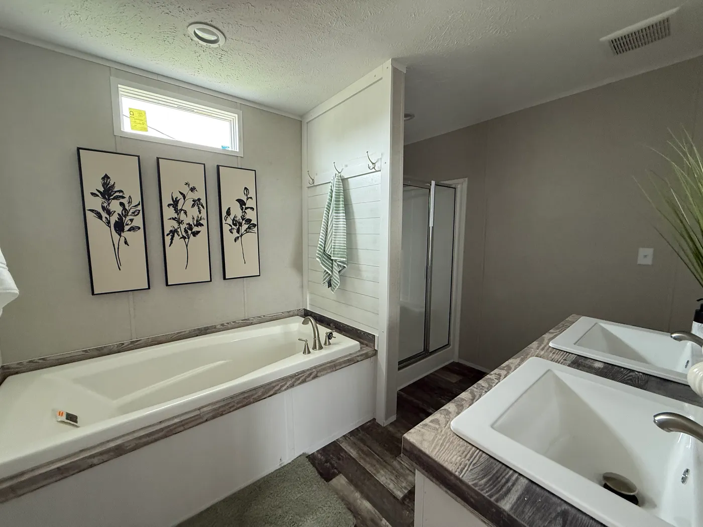 PEYTON home image