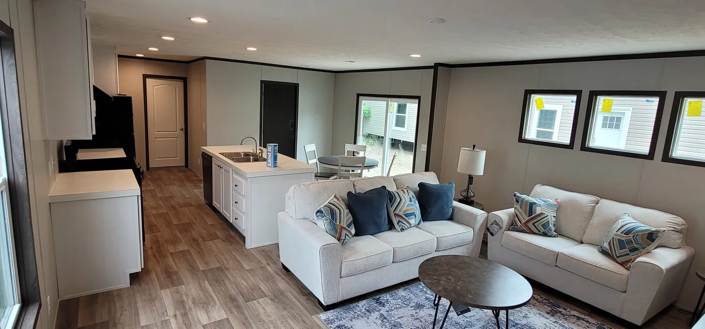 SUPER WIDE!!! The Shreveport home image
