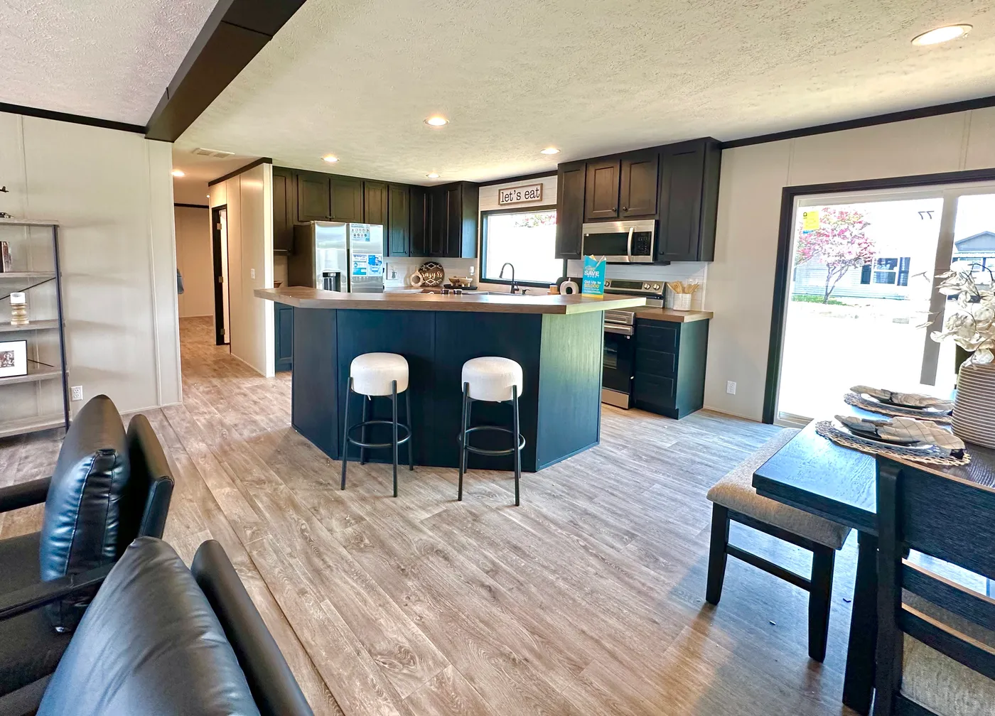CRAZY EIGHTS home image