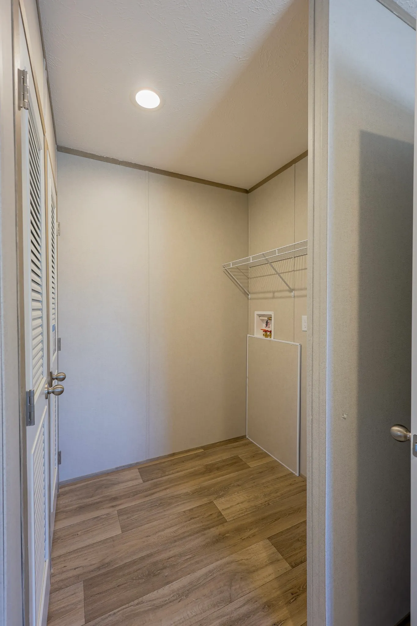 utility room with washer and dryer hookups