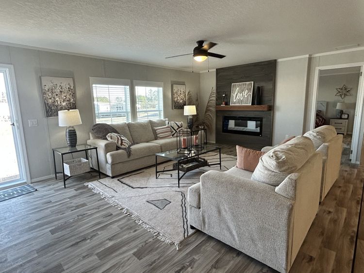 The Creekside - Display Model FOR Sale!!