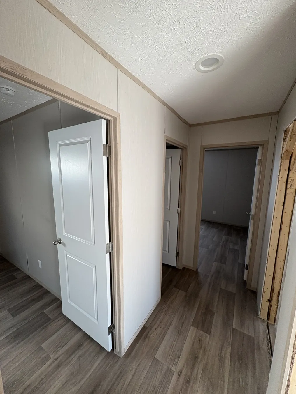 Guest Bedroom / Bathroom Hallway