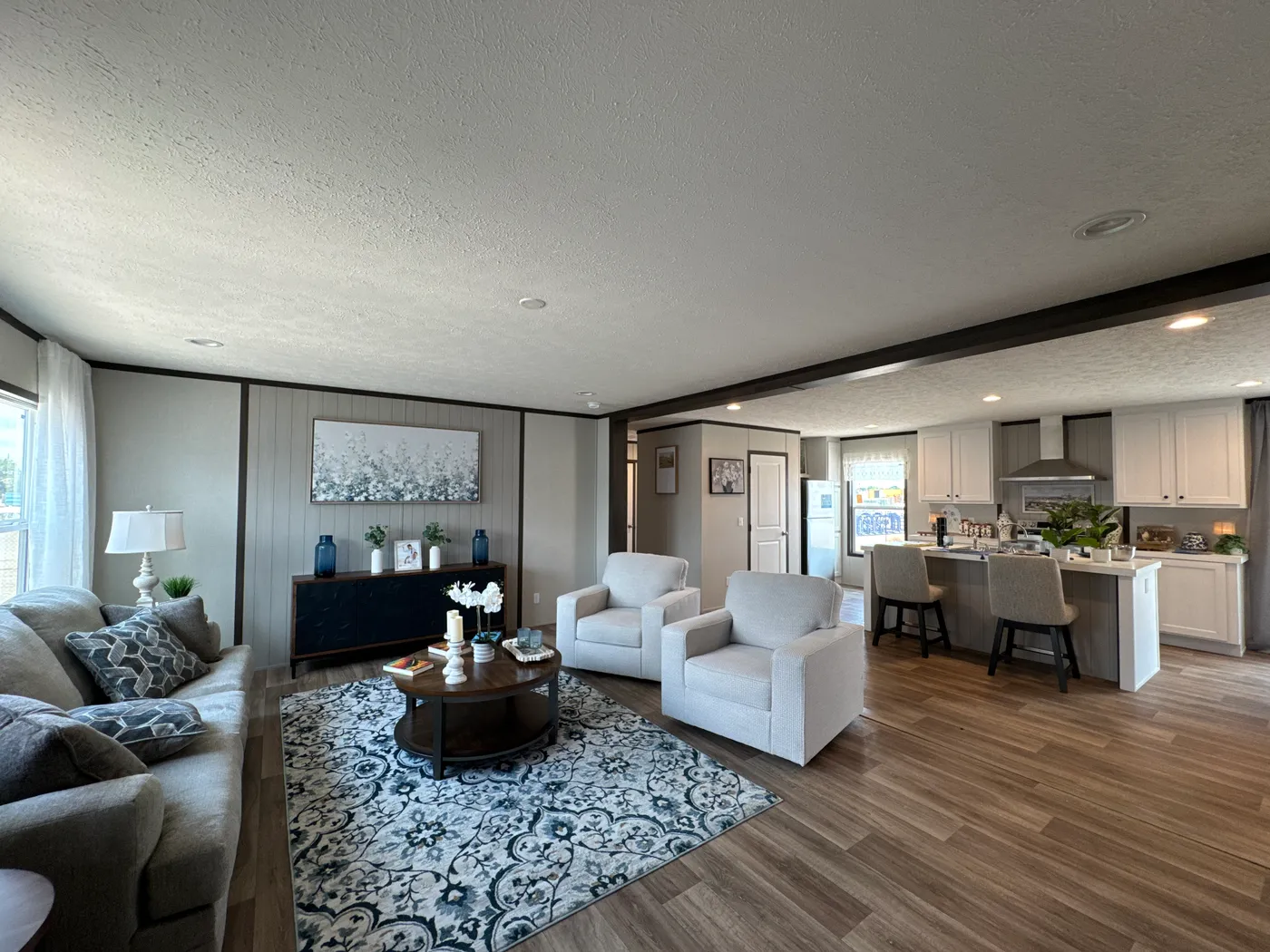 THE EMPOWER home image