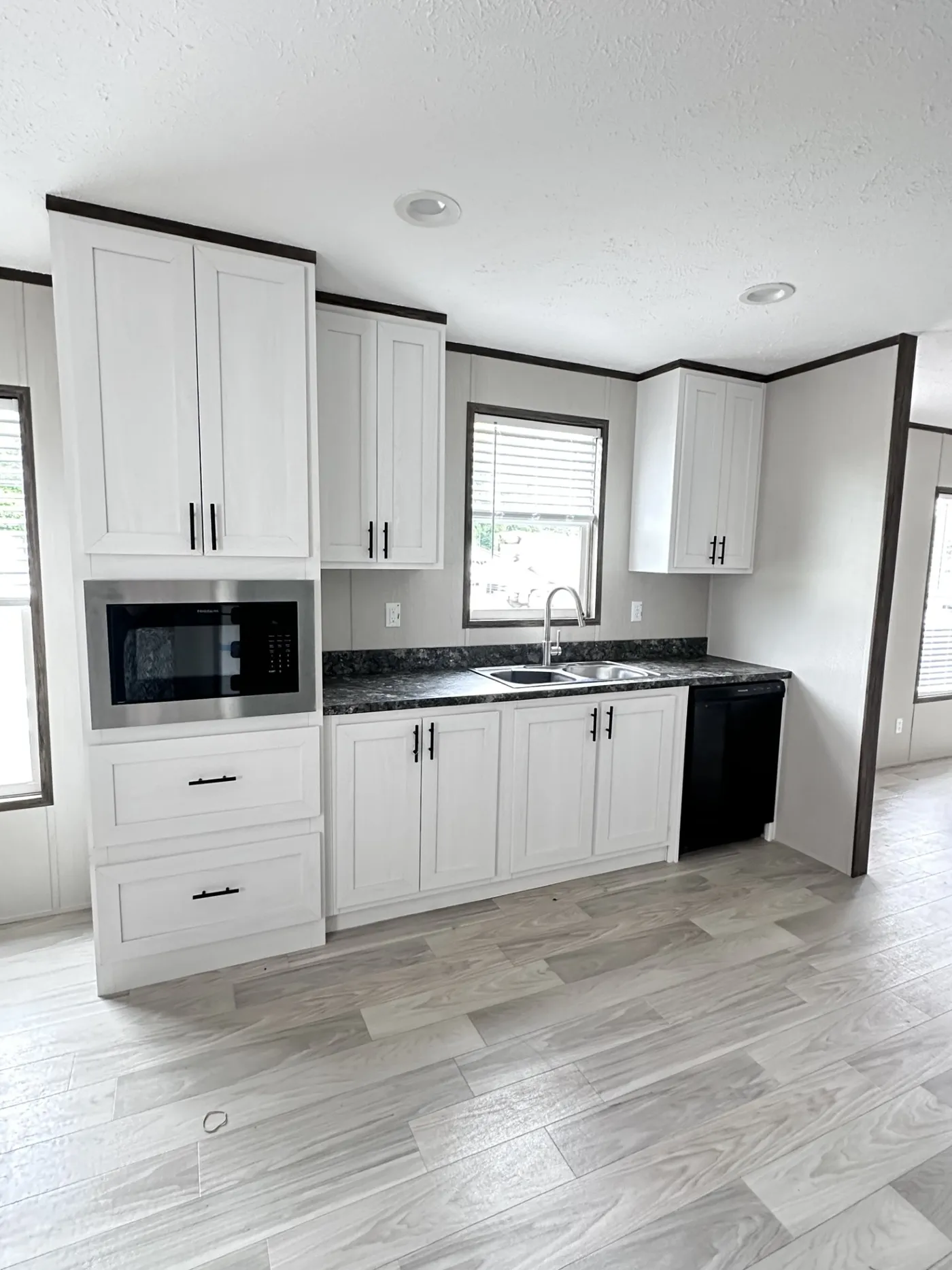 Light & Bright Kitchen w/ Built-in Microwave 