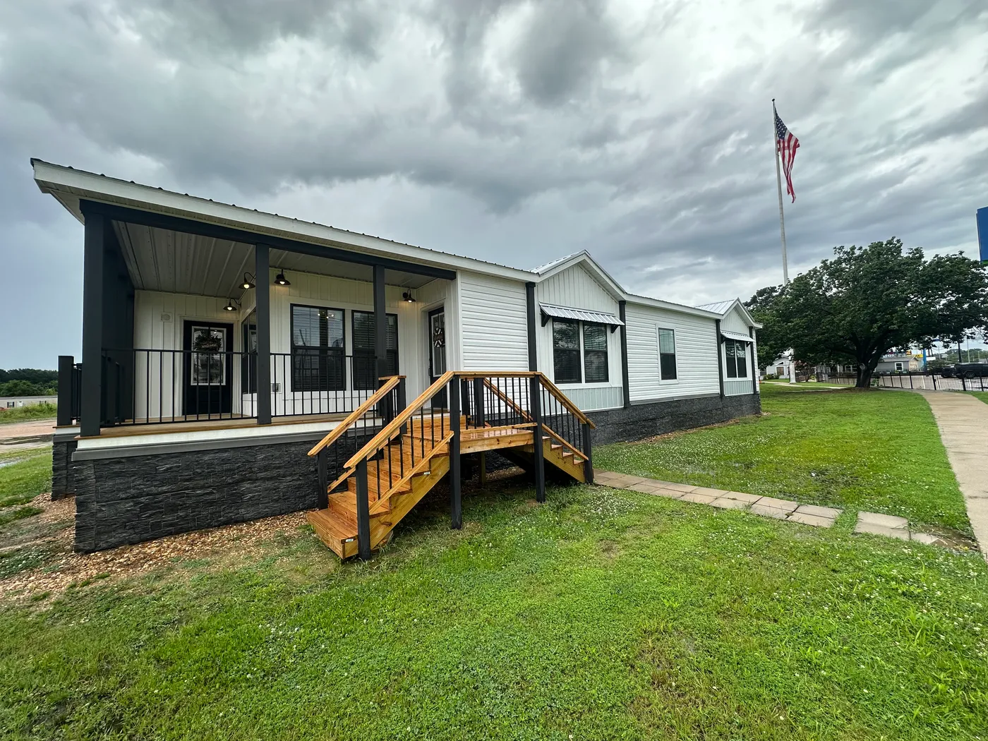THE LULAMAE home image