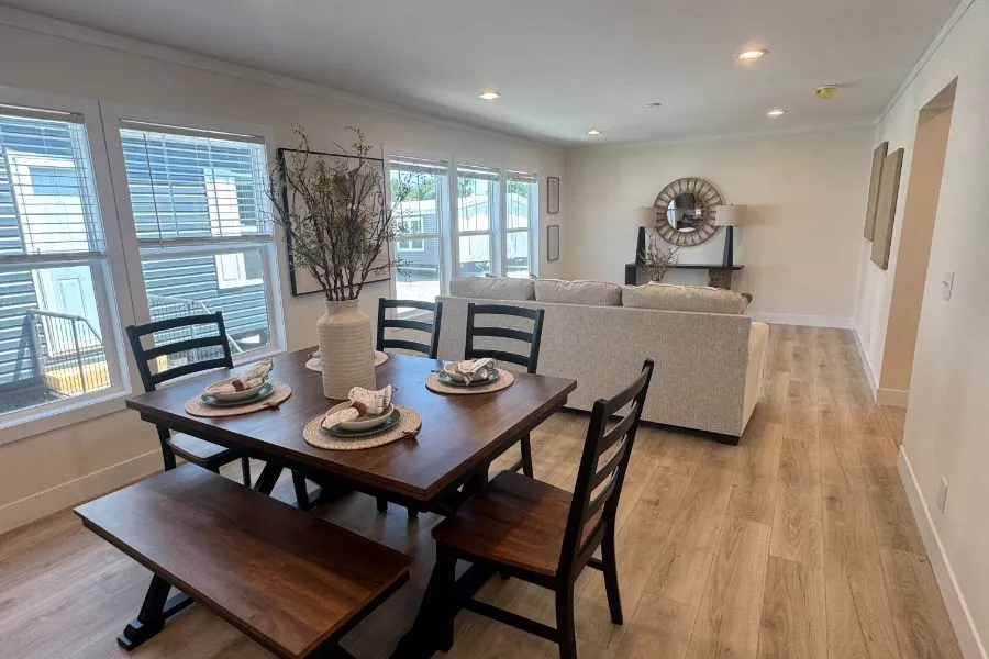 Flex dining area