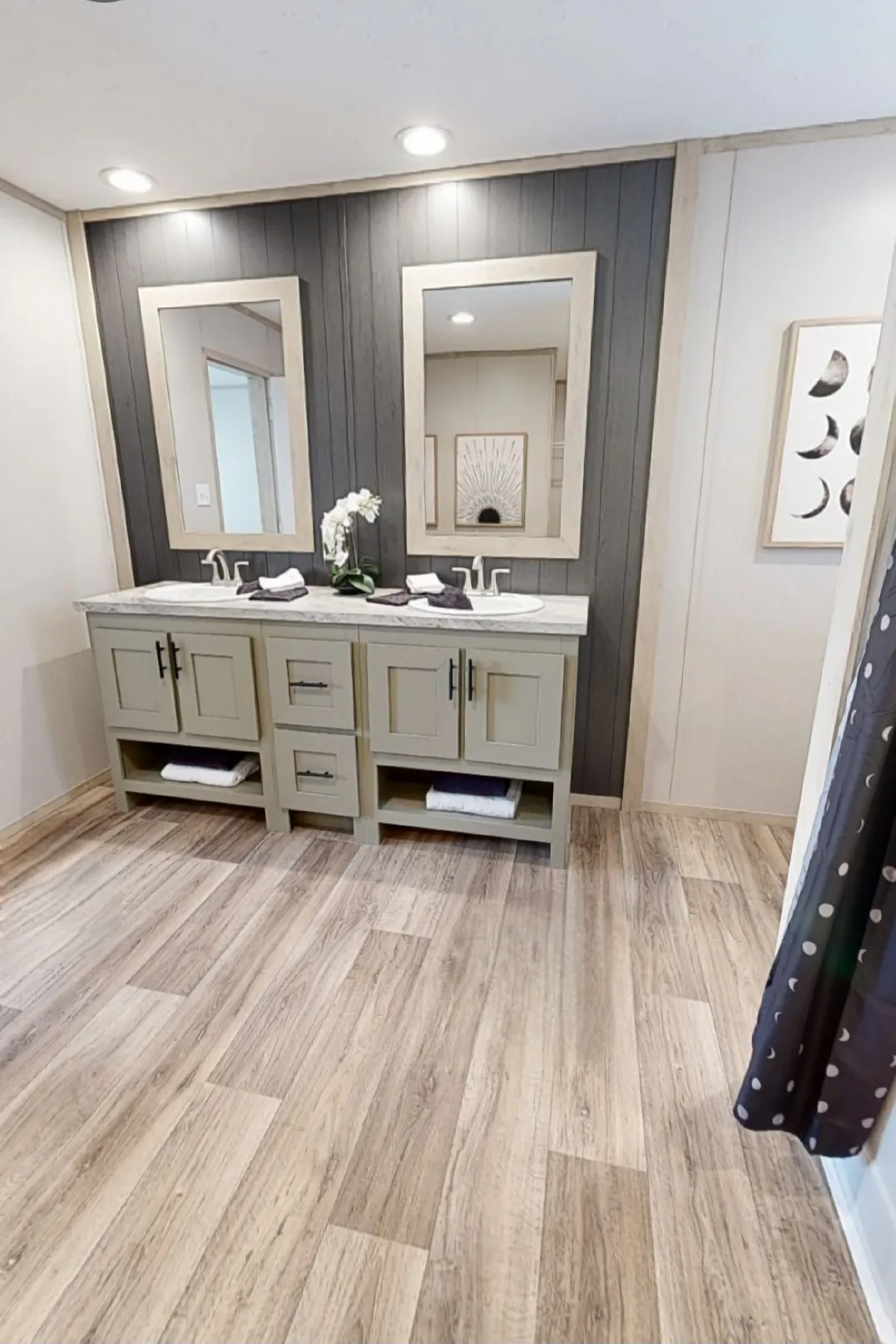 Primary Restrom, Double Vanity Sinks