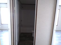 Jack and Jill Bedroom/Bathroom
