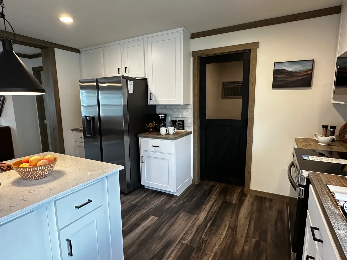 Home on Sale! Tape and Textured, built in fireplace, Quartz Island, Walk in Pantry, Mud Room