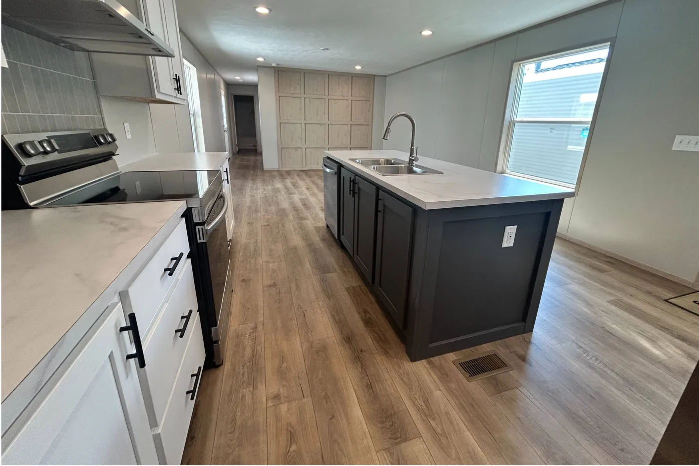 One of a kind kitchen layout!! 