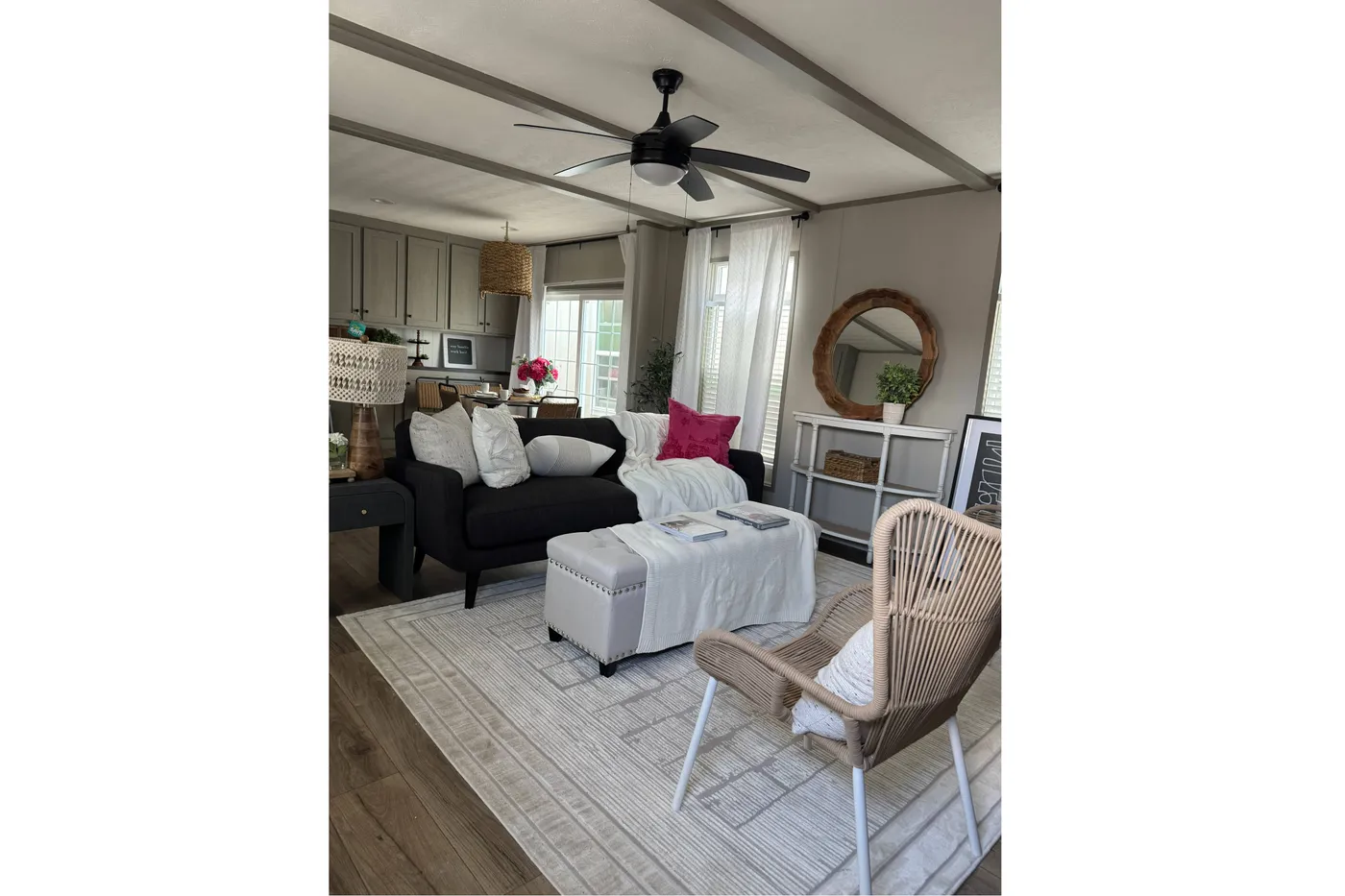 ANNIVERSARY 16763A home image