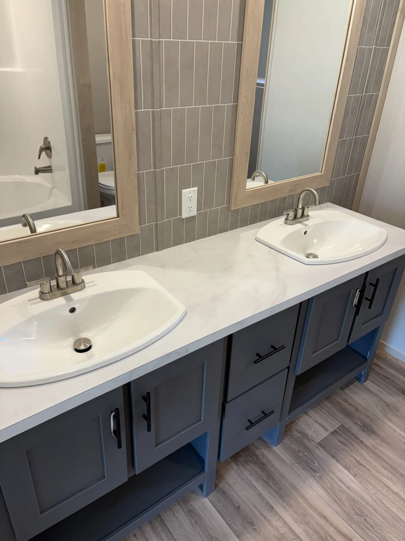 PRIMARY BATHROOM DOUBLE VANITY SINK