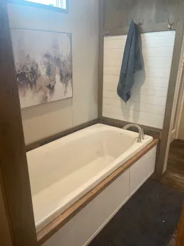 LARGE TUB IN MASTER BATH