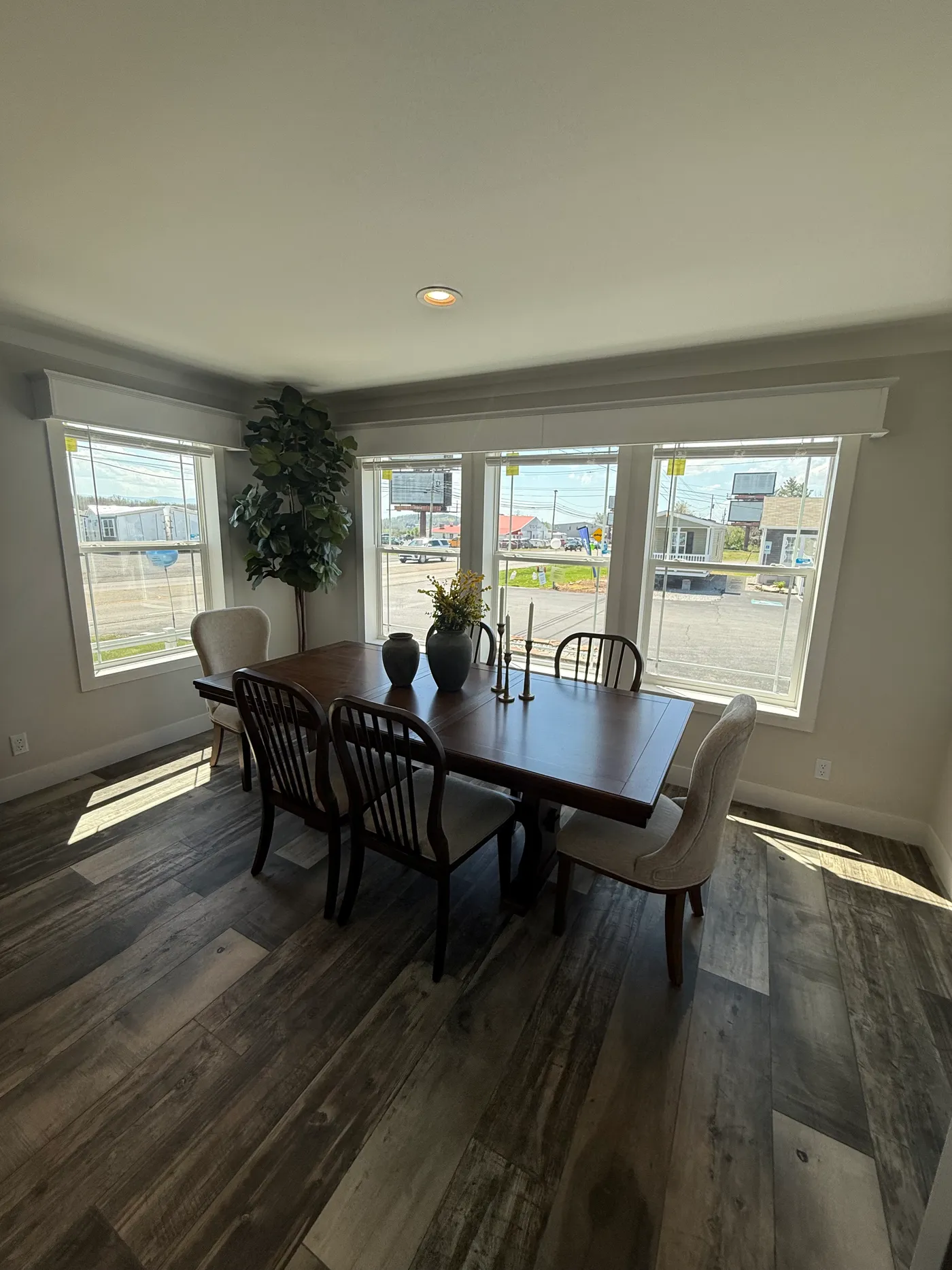 REMINGTON home image