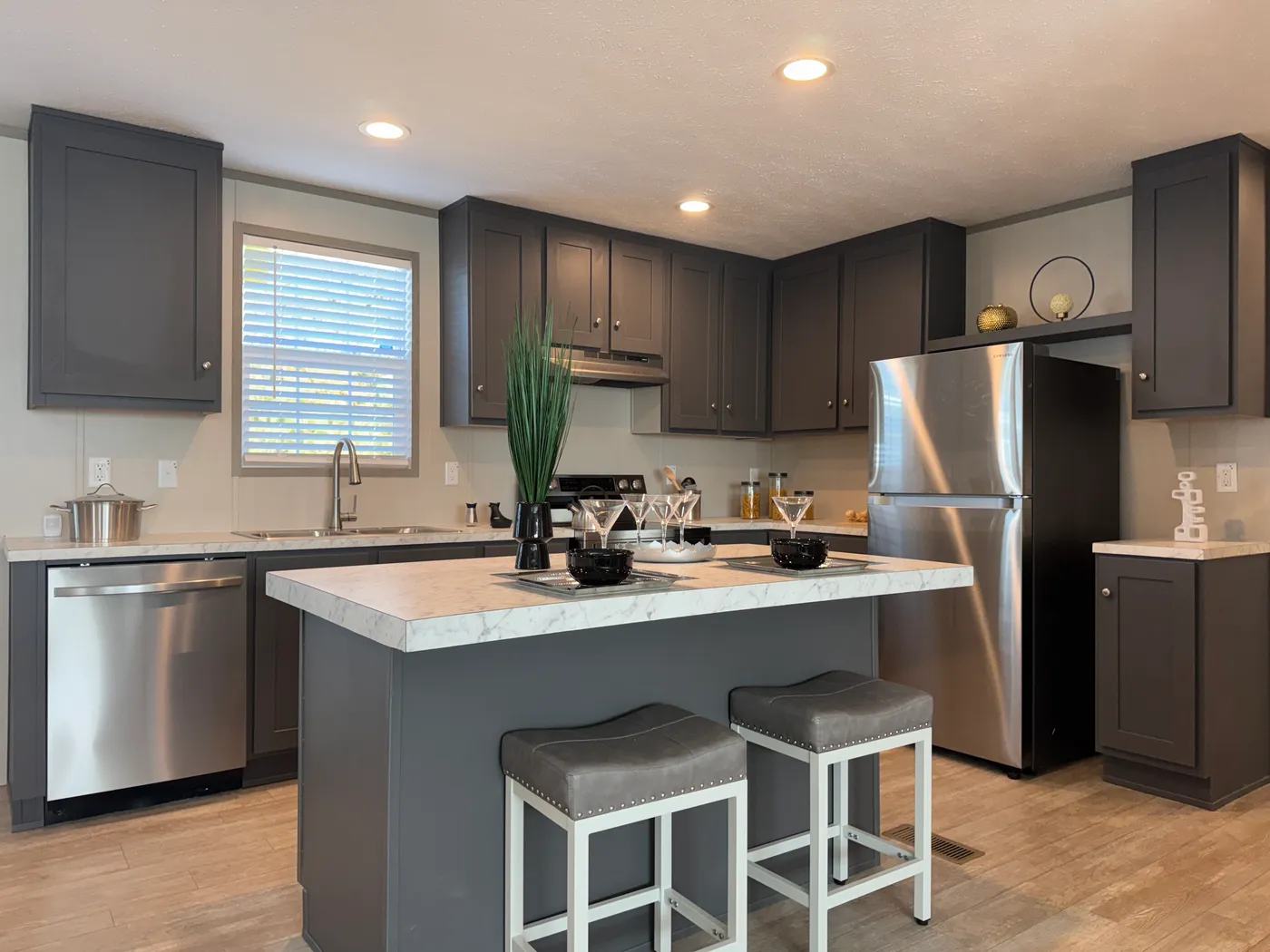 Stainless Steel Appliances!