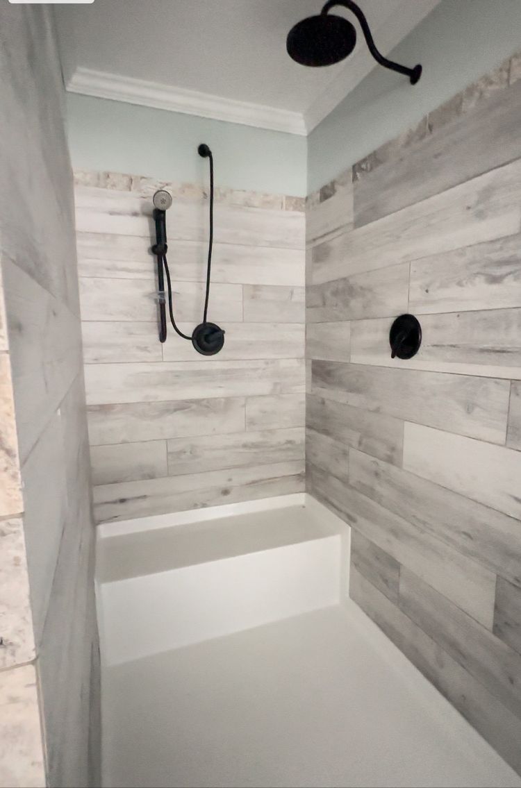 Walk In, Tile Shower!