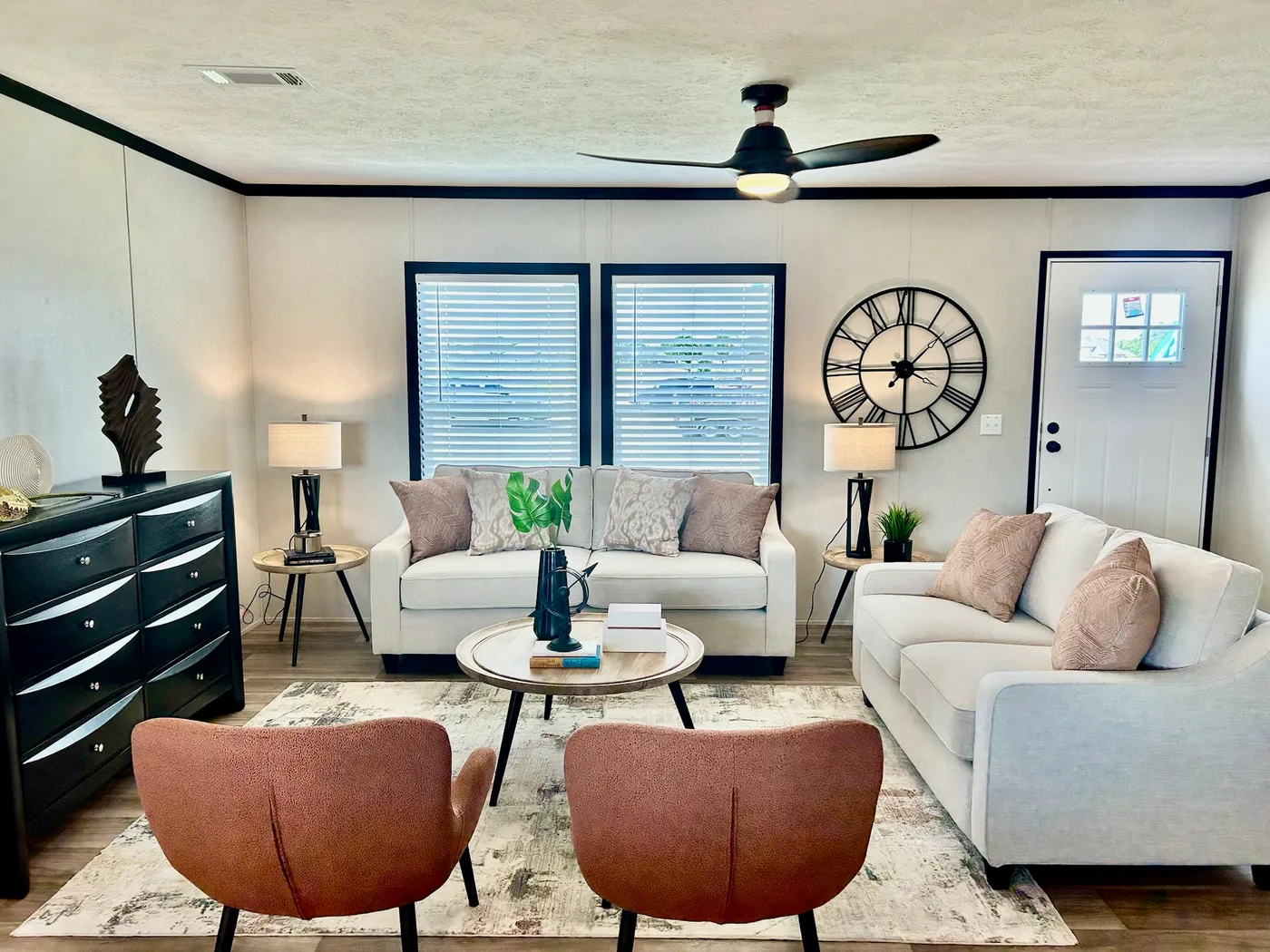 Show Us the Flex home image