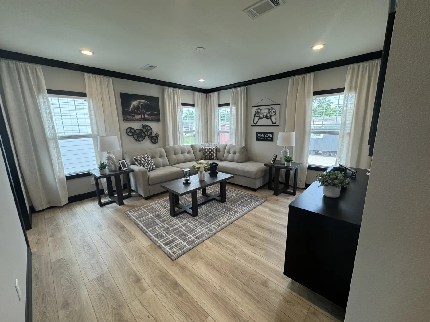 home image