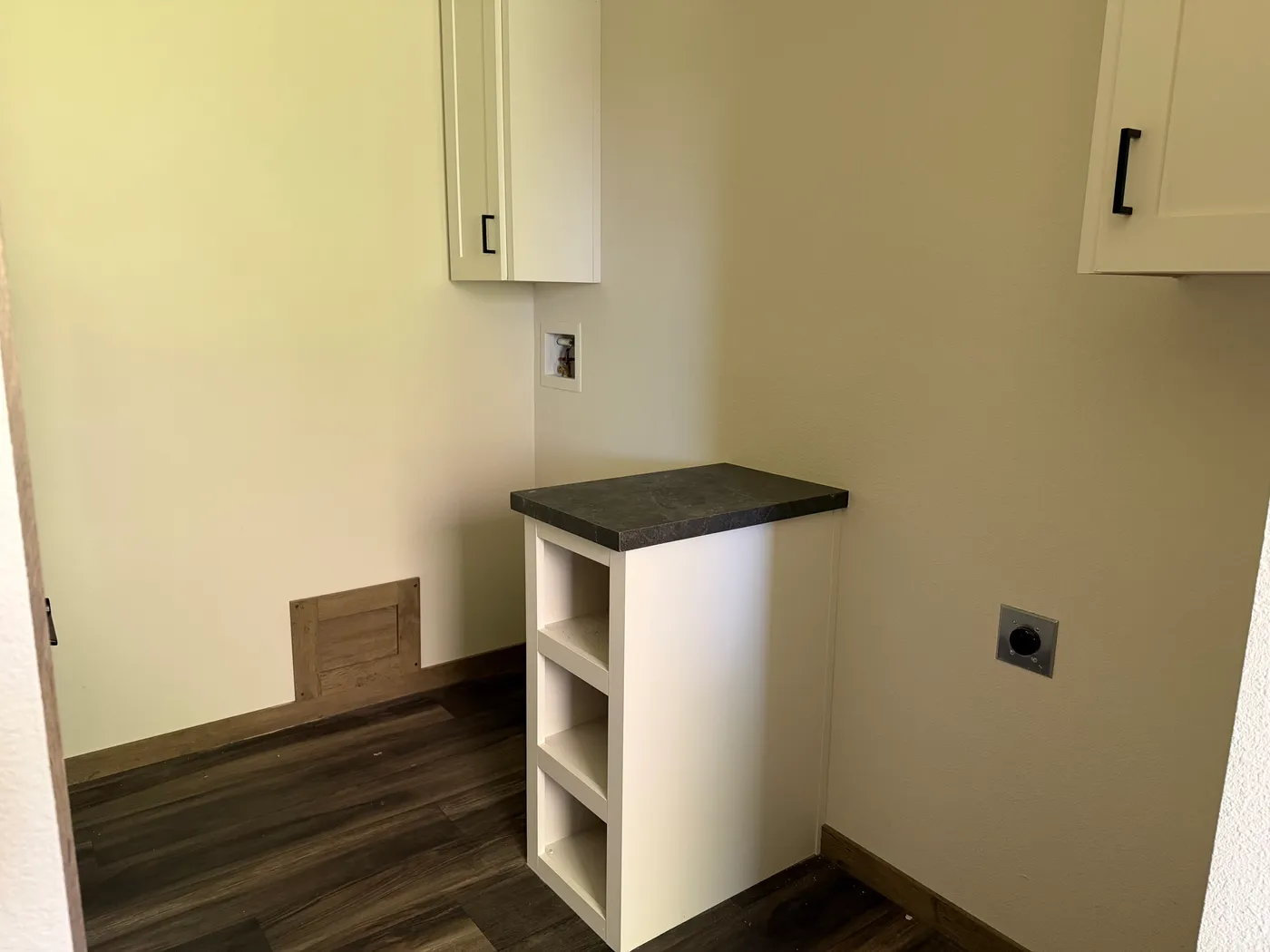 CONVENIENT Laundry Room