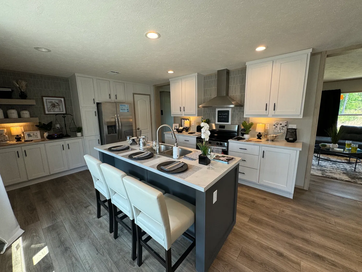 RAINIER WITH AN ARMY OF SAVINGS! CALL NOW! home image