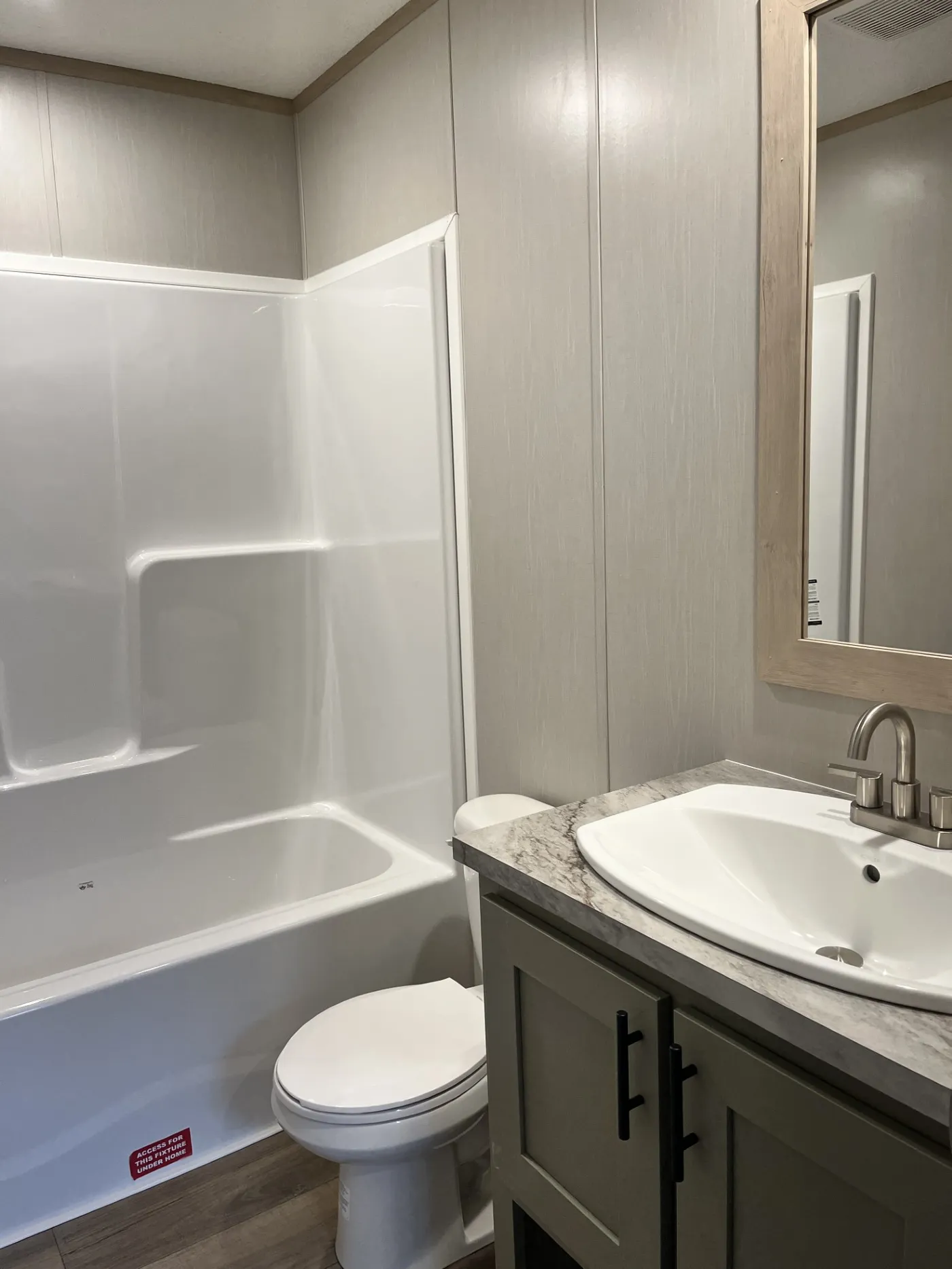 Secondary Bathroom 