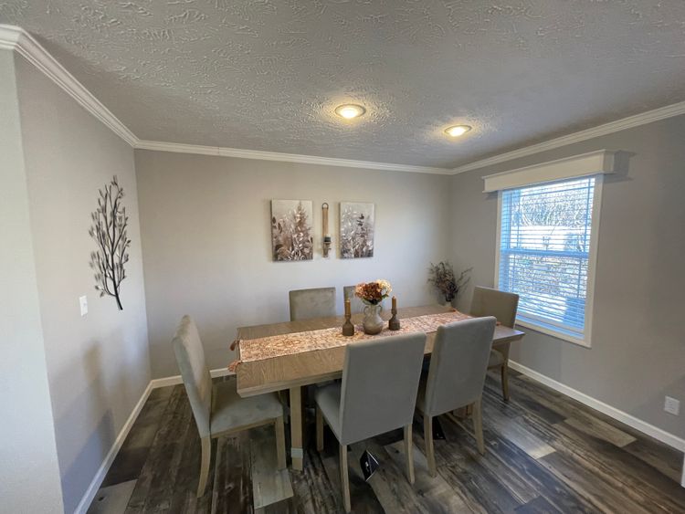 A Dining Room Perfect for Everyday or Special Occasions!