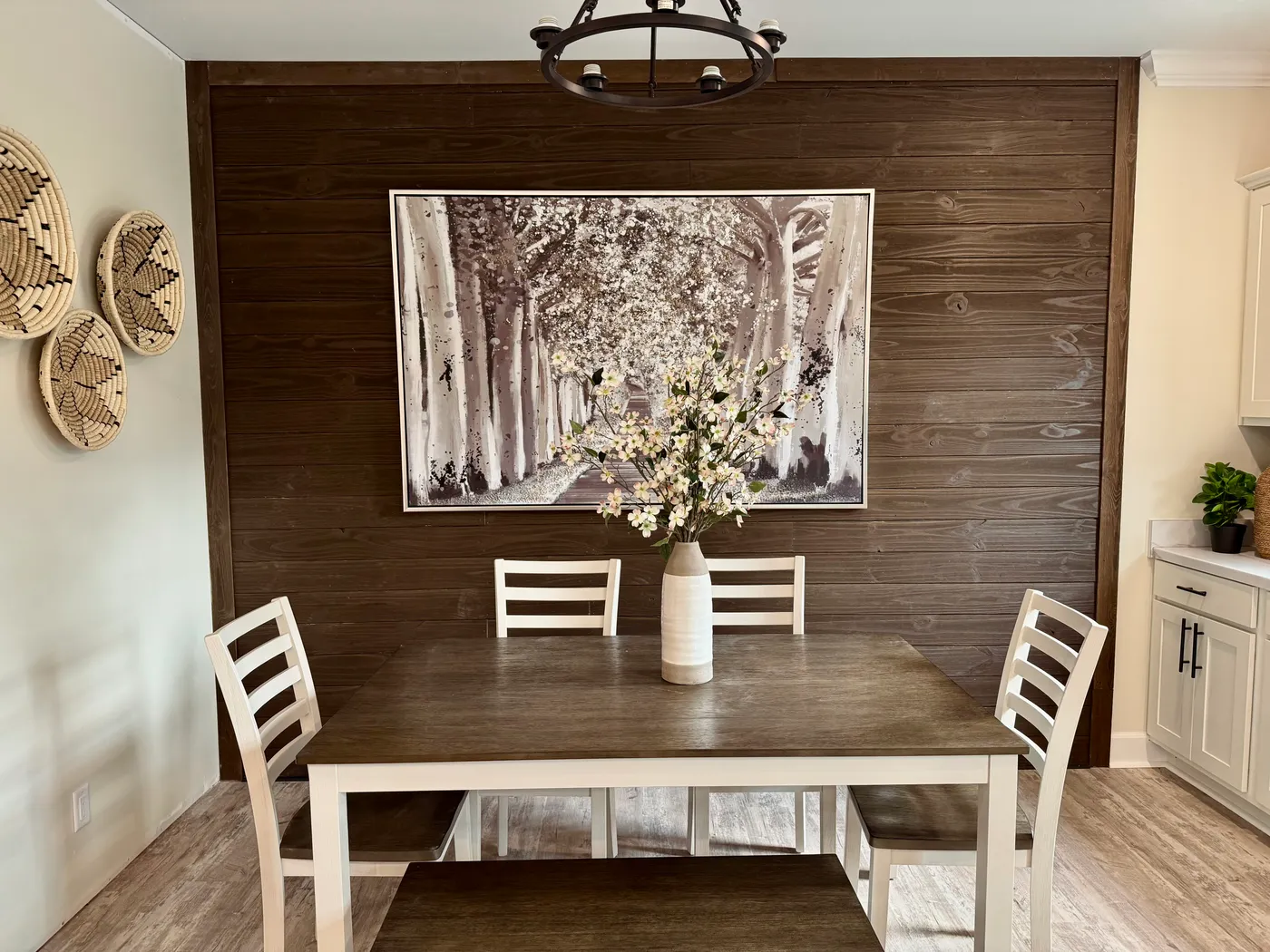 Just off of the kitchen. Accent wall on display. Several options to make it your own.