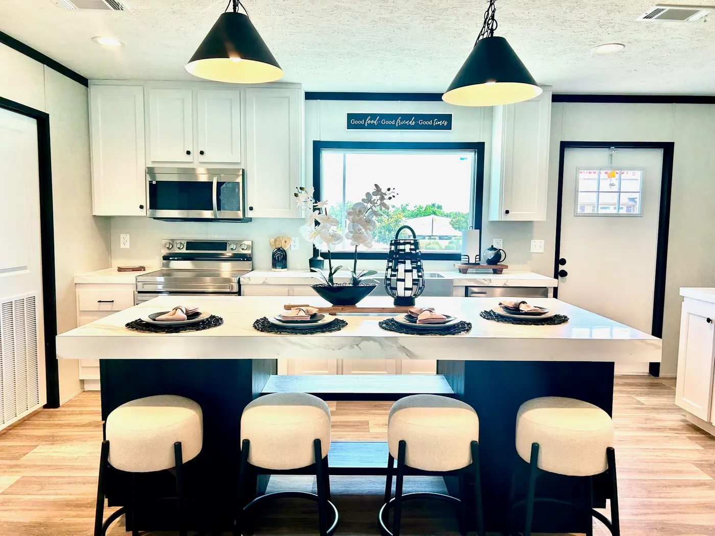 Show Us the Flex home image