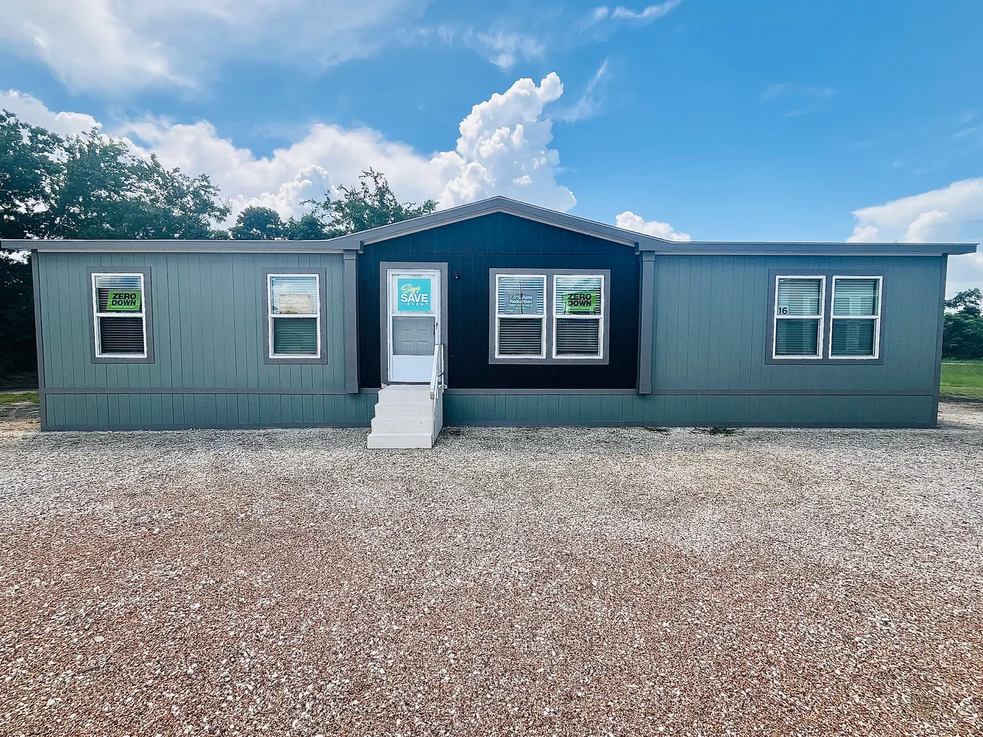 CRAZY EIGHTS home image