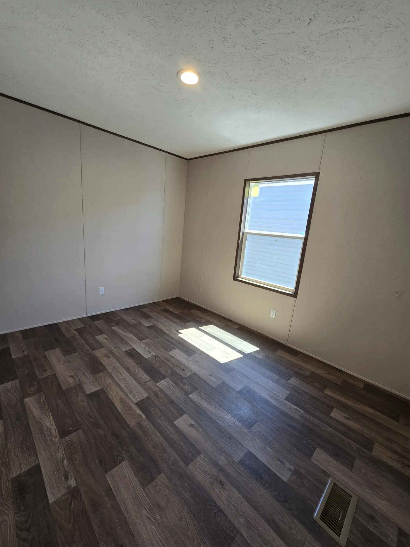 Guest Bedroom 1