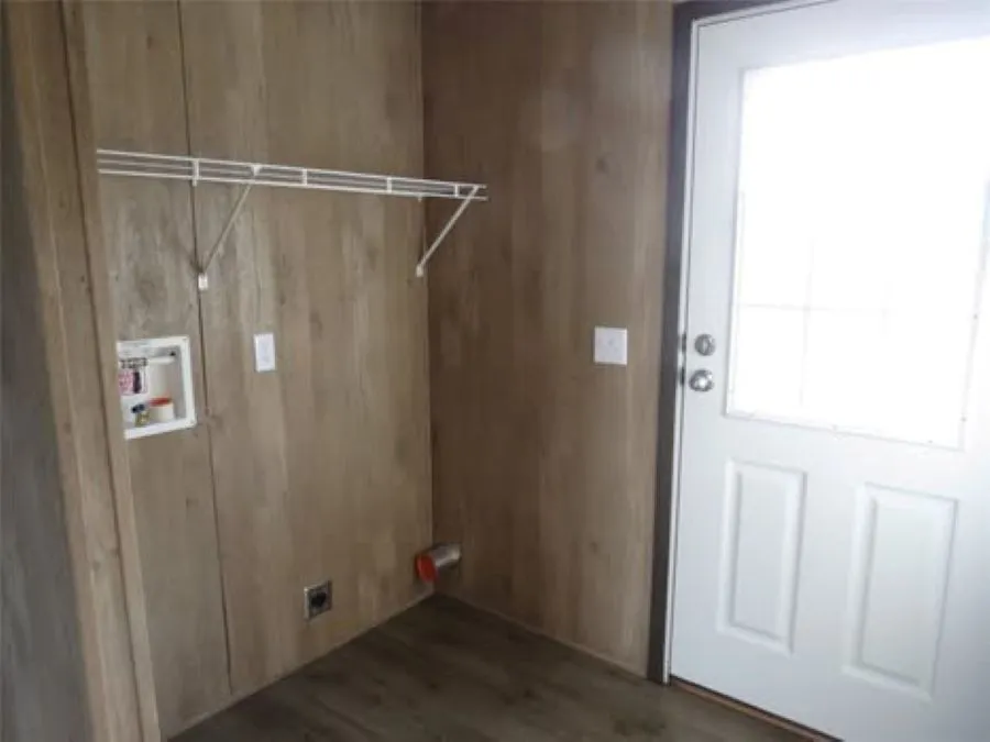 Full Size Laundry Room!