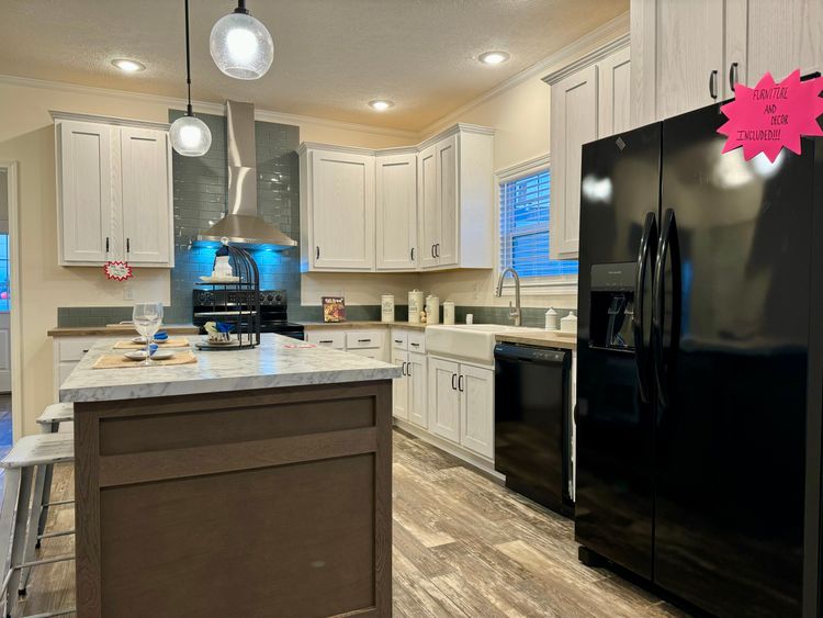 Beautiful Kitchen With Real Wood Cabinet Doors And Framing!