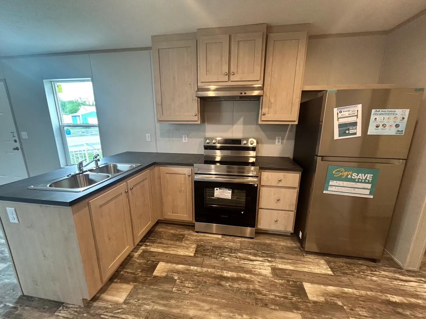 A look into the kitchen area. 
