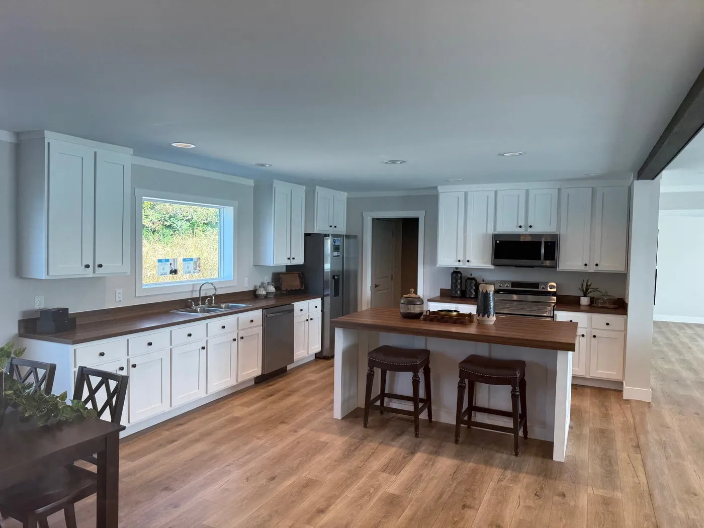 TAHOE 3272A home image